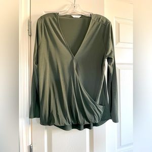 Lucky Brand size medium olive green knit top.